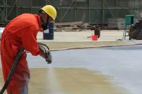 吕梁彩色路面喷涂是一种为路面